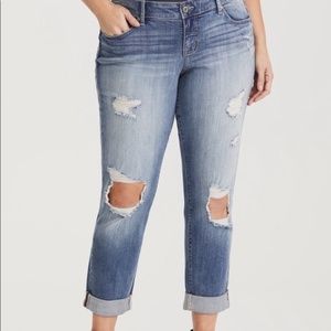 Torrid Boyfriend skinny denim jeans - NWT 26